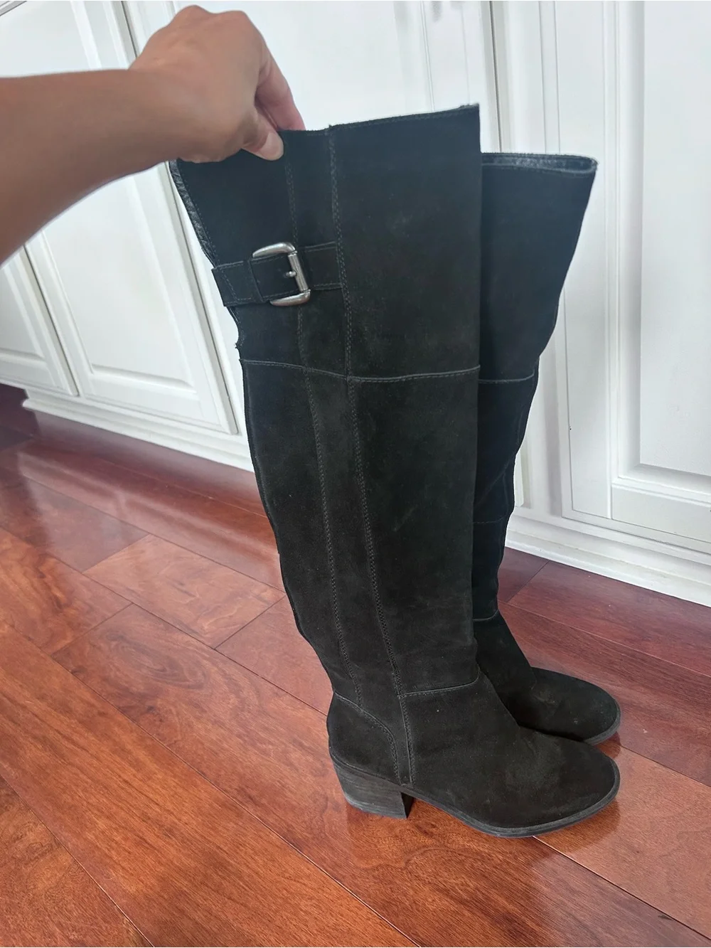 Women’s $120 Black suede Over the knee boots size 7 Crown Vintage